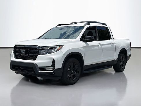 Used 2024 Honda Ridgeline Black Edition image 2