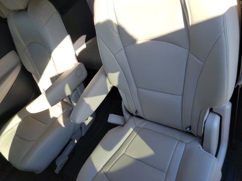 Used 2020 Buick Enclave Premium w/ LPO, Floor Liner Package image 41