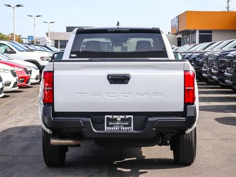 Used 2024 Toyota Tacoma SR RWD image 5