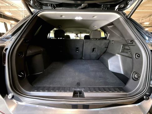 Used 2023 Chevrolet Equinox LT AWD/4WD image 17