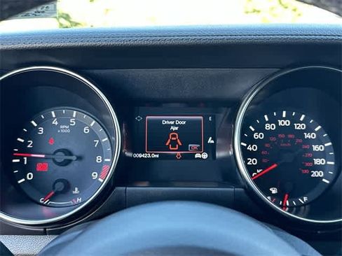 Used 2017 Ford Mustang Shelby GT350 image 6