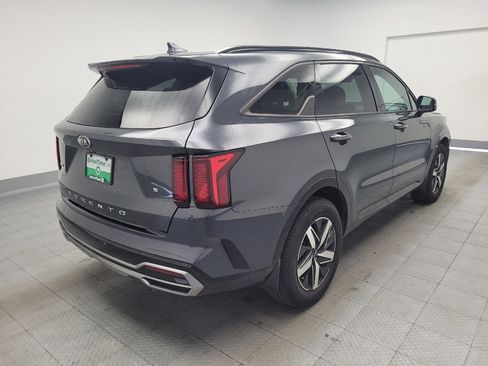 Used 2023 Kia Sorento S w/ Panoramic Sunroof Package FWD image 9