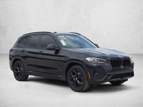 Used 2024 BMW X3 sDrive30i w/ Convenience Package RWD image 3