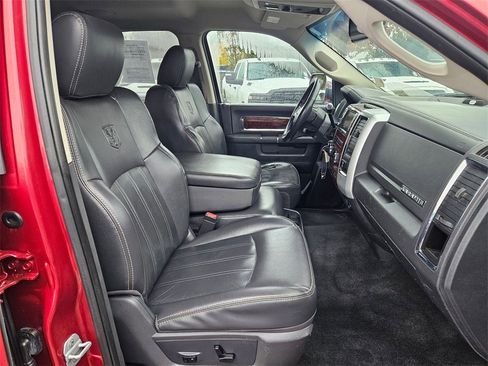 Used 2011 RAM 2500 Laramie w/ Protection Group image 18