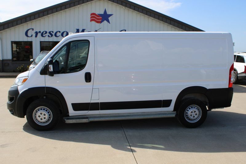 Used 2025 RAM ProMaster 2500 w/ U-Haul Equipment Group FWD image 8
