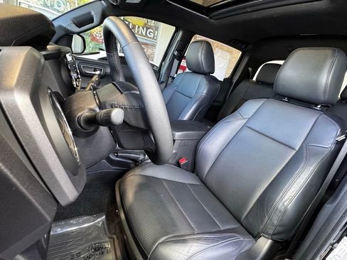 Used 2023 Toyota Tacoma TRD Off-Road w/ TRD Premium Off Road Package AWD/4WD image 20