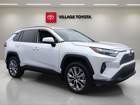 Certified 2024 Toyota RAV4 XLE Premium FWD image 7