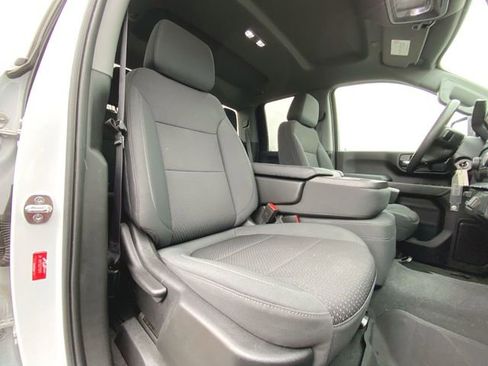 Used 2021 Chevrolet Silverado 2500 Custom w/ Custom Value Package image 25