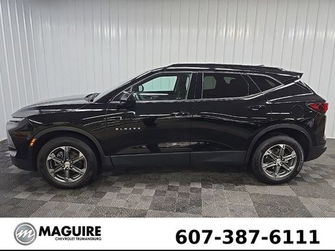 Used 2023 Chevrolet Blazer LT w/ Convenience Package AWD/4WD image 5