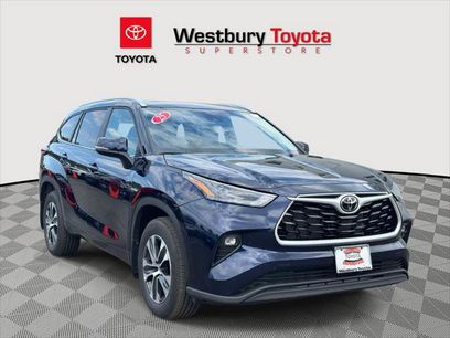 Certified 2025 Toyota Highlander XLE
