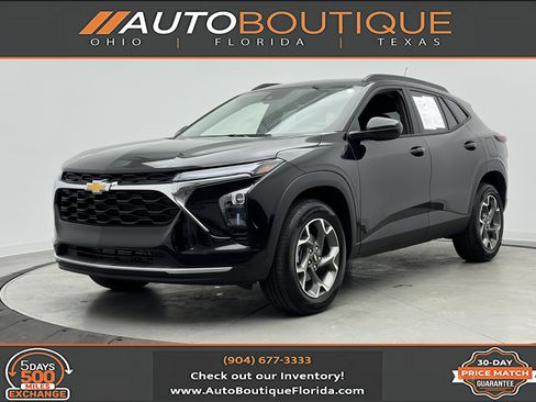 Used 2026 Chevrolet Trax LT w/ Driver Confidence Package FWD image 1