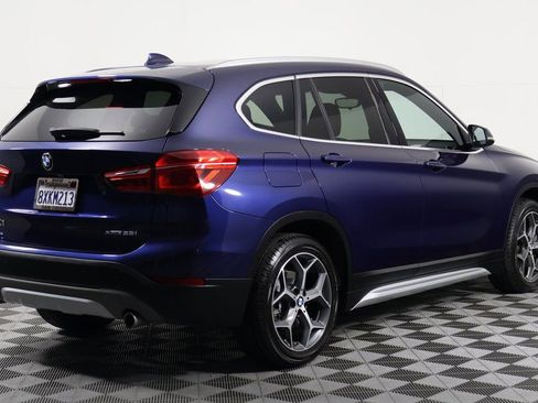Used 2019 BMW X1 xDrive28i w/ Convenience Package image 4