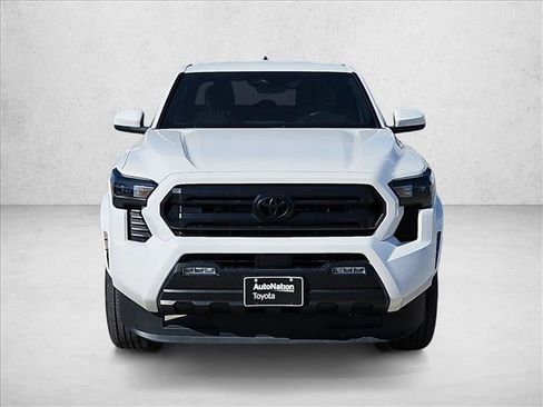 Used 2024 Toyota Tacoma SR5 image 2