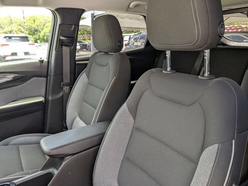 Used 2025 Chevrolet TrailBlazer LT AWD/4WD image 14