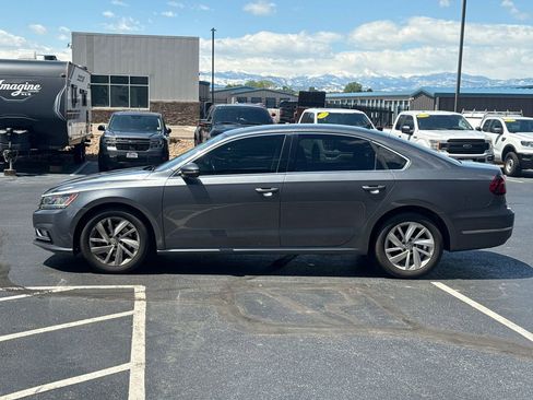 Used 2018 Volkswagen Passat 2.0T SE FWD image 77