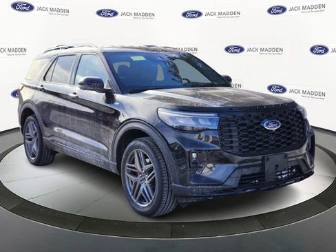 New 2026 Ford Explorer ST-Line w/ ST-Line Street Pack AWD/4WD image 7