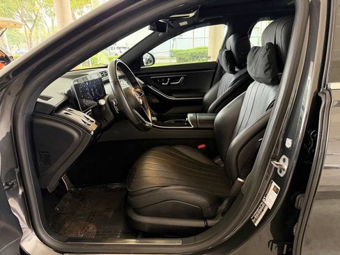 Used 2023 Mercedes-Benz S 500 4MATIC w/ AMG Line image 5