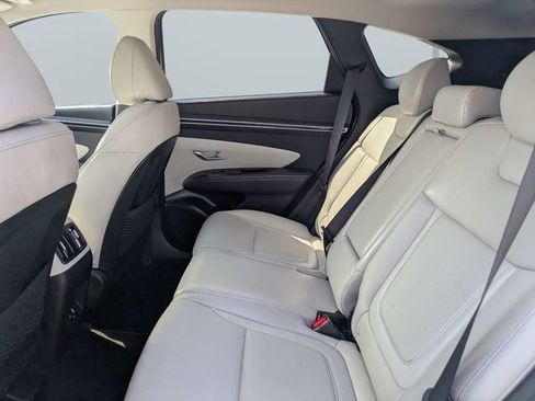 Used 2022 Hyundai Tucson Limited FWD image 14