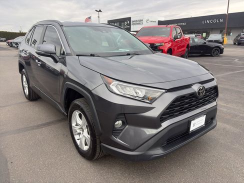 Used 2021 Toyota RAV4 XLE w/ XLE Grade Weather Package image 1