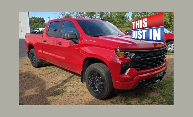 Used 2024 Chevrolet Silverado 1500 Custom AWD/4WD image 1