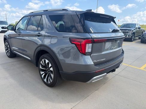 Used 2025 Ford Explorer Platinum w/ LUX Leather Package AWD/4WD image 5