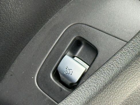Used 2023 Mercedes-Benz EQE 350+ SUV image 23