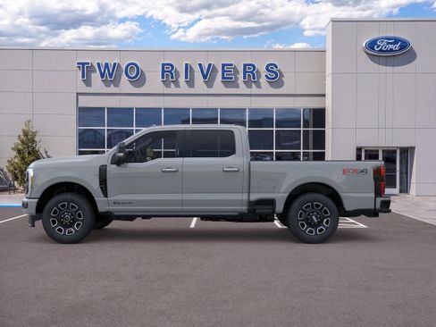 New 2026 Ford F250 Platinum w/ FX4 Off-Road Package AWD/4WD image 3