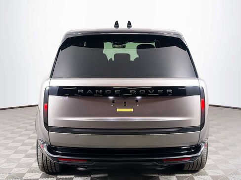 New 2026 Land Rover Range Rover Long Wheelbase Autobiography image 6