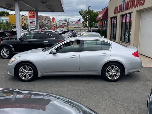 Used 2013 INFINITI G37 x Sedan w/ Premium Pkg AWD/4WD image 3