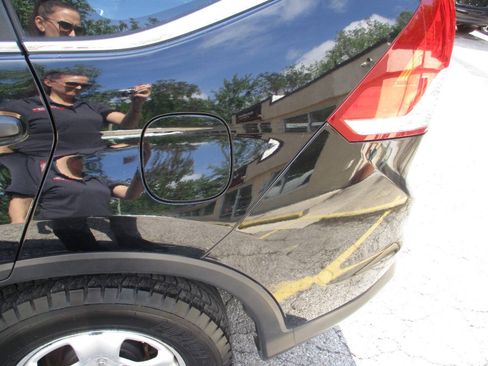 Used 2014 Honda CR-V LX image 16