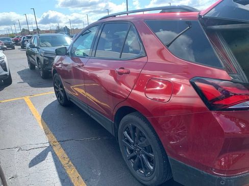 Used 2024 Chevrolet Equinox RS AWD/4WD image 8