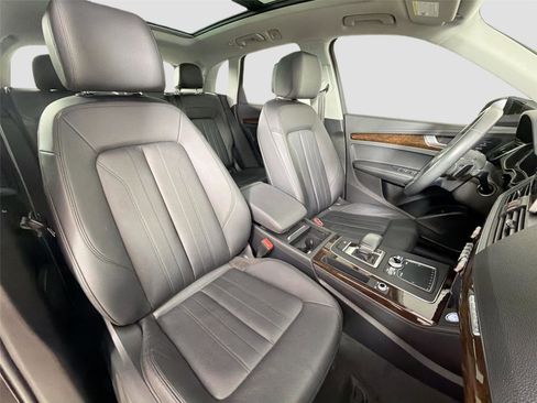 Used 2020 Audi Q5 2.0T Premium Plus AWD/4WD image 28