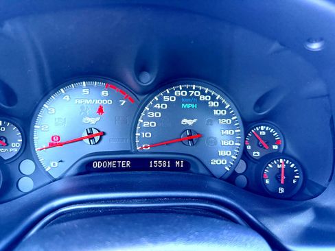 Used 2003 Chevrolet Corvette Convertible w/ Preferred Equipment Group1 image 38