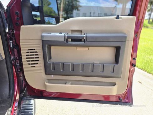 Used 2015 Ford F350 Lariat w/ Chrome Package image 20