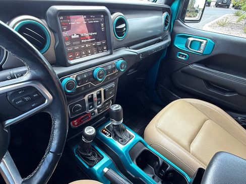 Used 2019 Jeep Wrangler Rubicon AWD/4WD image 23