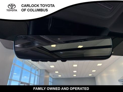 Used 2024 Toyota Tundra Limited w/ Power Package AWD/4WD image 29