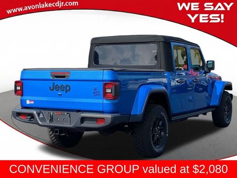 Used 2024 Jeep Gladiator Sport image 6