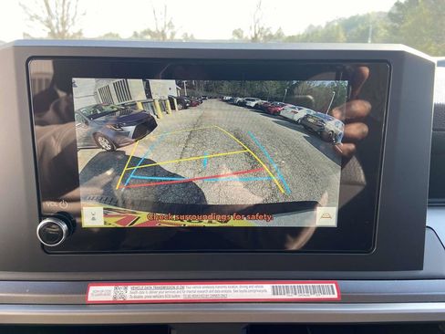 Used 2025 Toyota 4Runner SR5 image 24