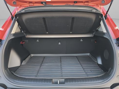 Used 2024 Kia Seltos SX image 34