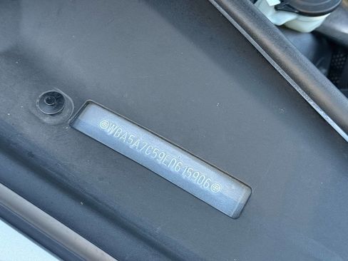 Used 2014 BMW 528i xDrive Sedan image 42