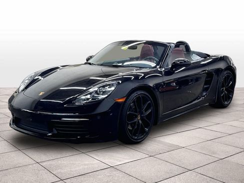 Used 2024 Porsche 718 Boxster RWD image 1
