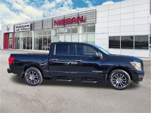 Certified 2023 Nissan Titan SV w/ Accessory Utility Package image 8