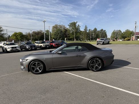 Certified 2025 Ford Mustang Premium RWD image 4
