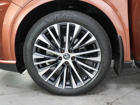 Used 2023 Lexus RX 350 AWD/4WD image 30
