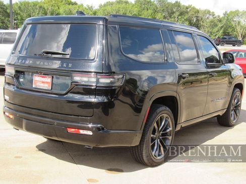 Used 2025 Jeep Grand Wagoneer Series III w/ Quick Order Packagew 28T AWD/4WD image 6