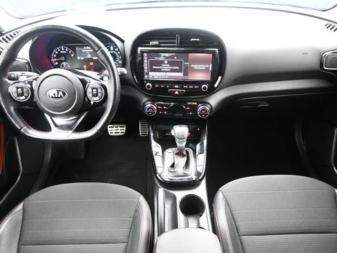 Used 2021 Kia Soul Turbo FWD image 20