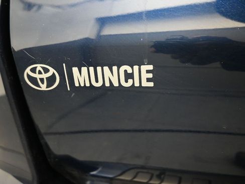 Used 2022 Toyota 4Runner Limited image 43