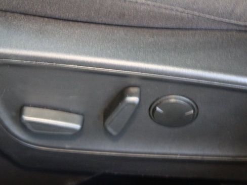 Used 2023 Ford Escape Active image 18