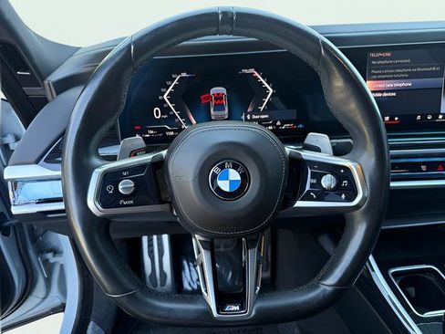 Used 2023 BMW 740i w/ Parking Assistance Package RWD image 17