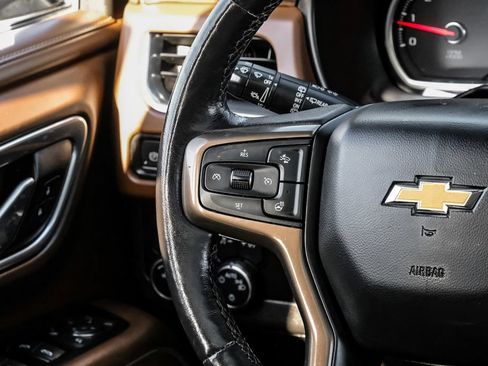 Used 2021 Chevrolet Tahoe High Country AWD/4WD image 16